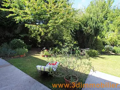 Maison, 260 m²