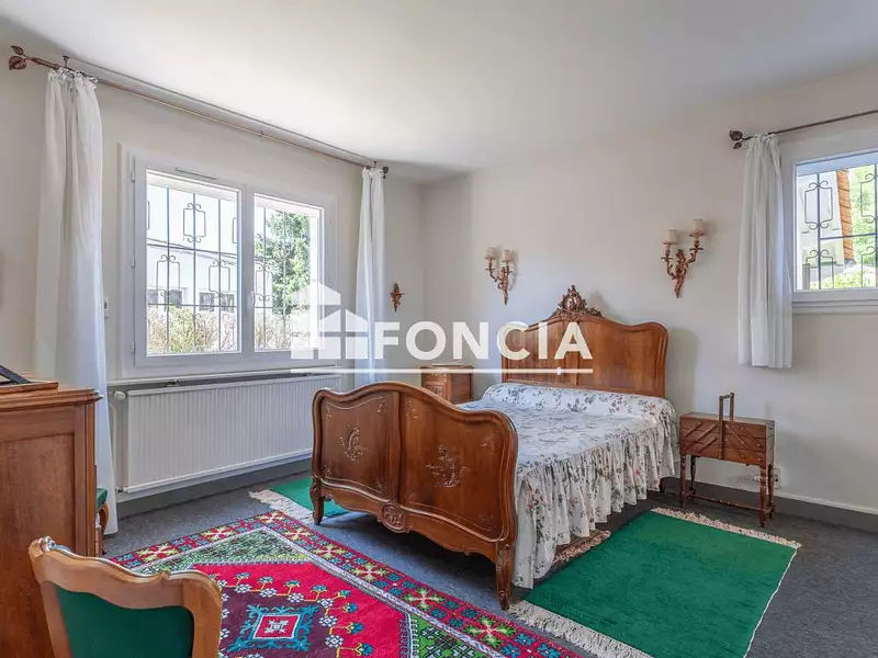 Maison, 180 m²