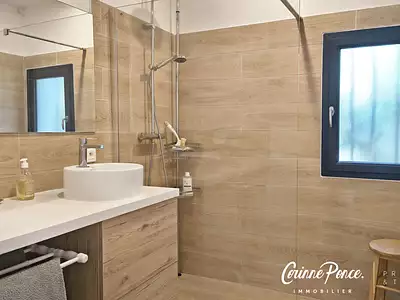 Maison, 232 m²
