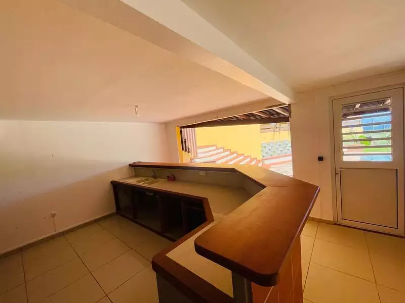 Maison, 183 m²