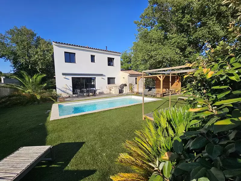 Maison, 116 m²