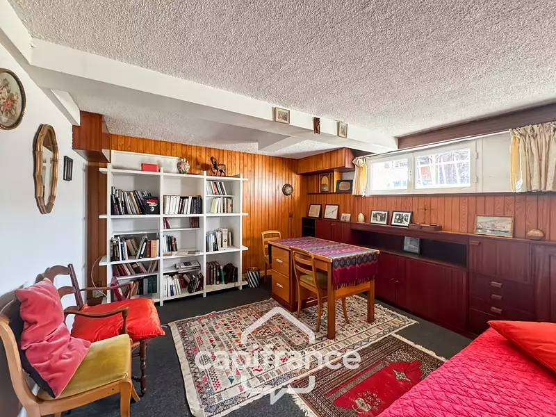 Maison, 99 m²