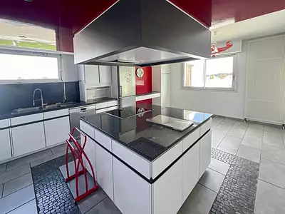 Appartement, 179 m²