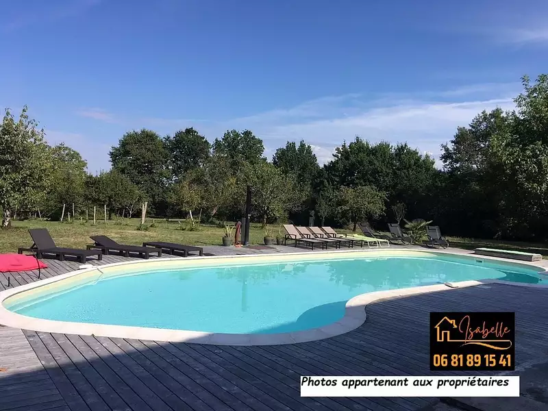 Maison, 536 m²