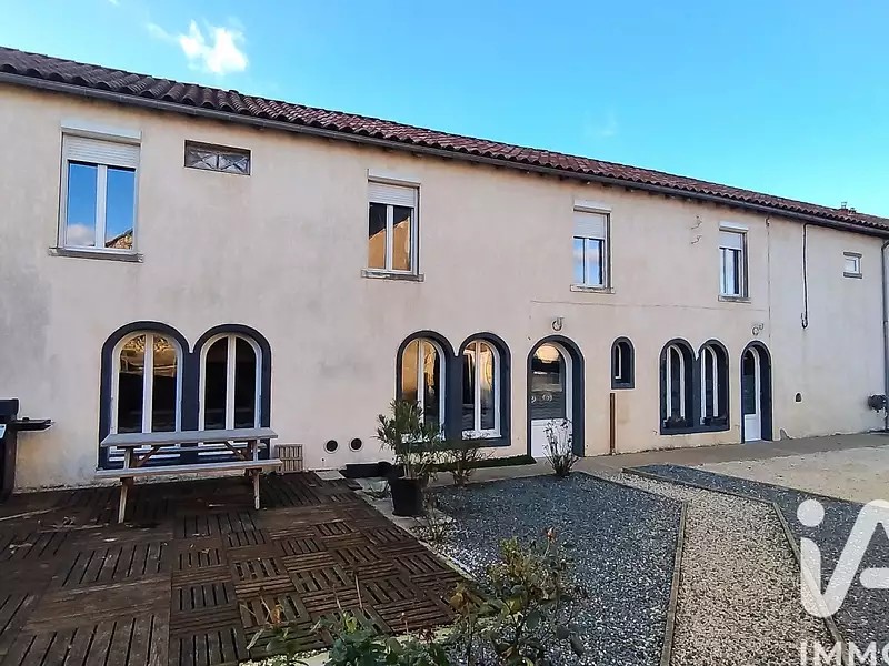 Maison, 256 m²