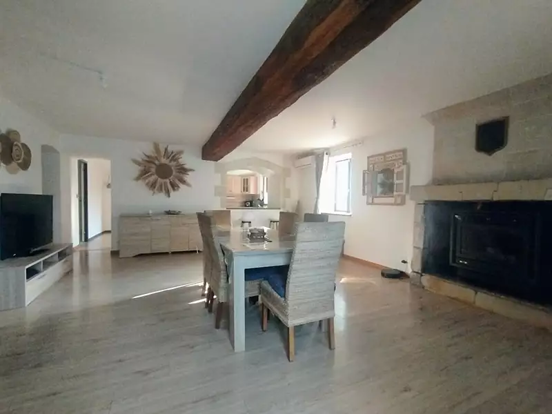 Maison, 200 m²