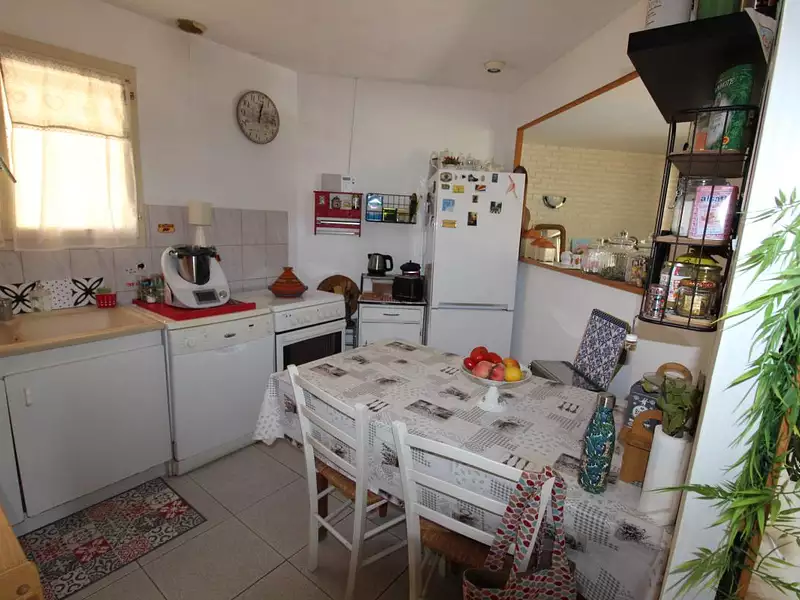Maison, 958 m²