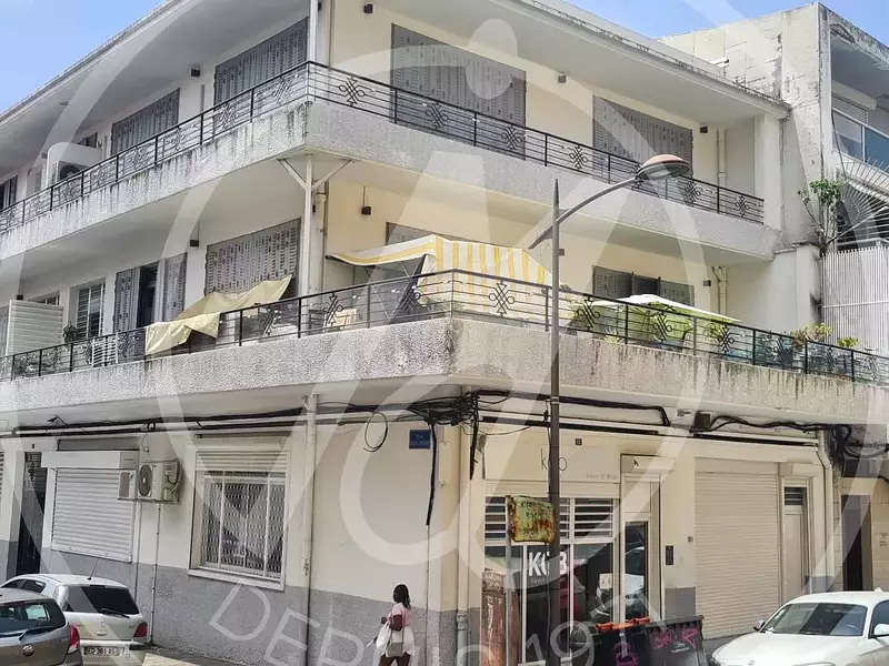Immeuble, 440 m²
