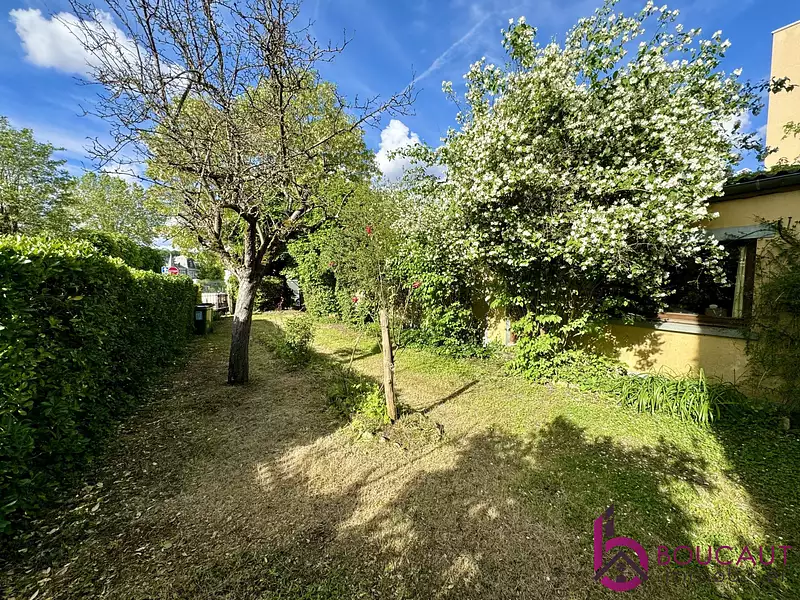 Maison, 180 m²