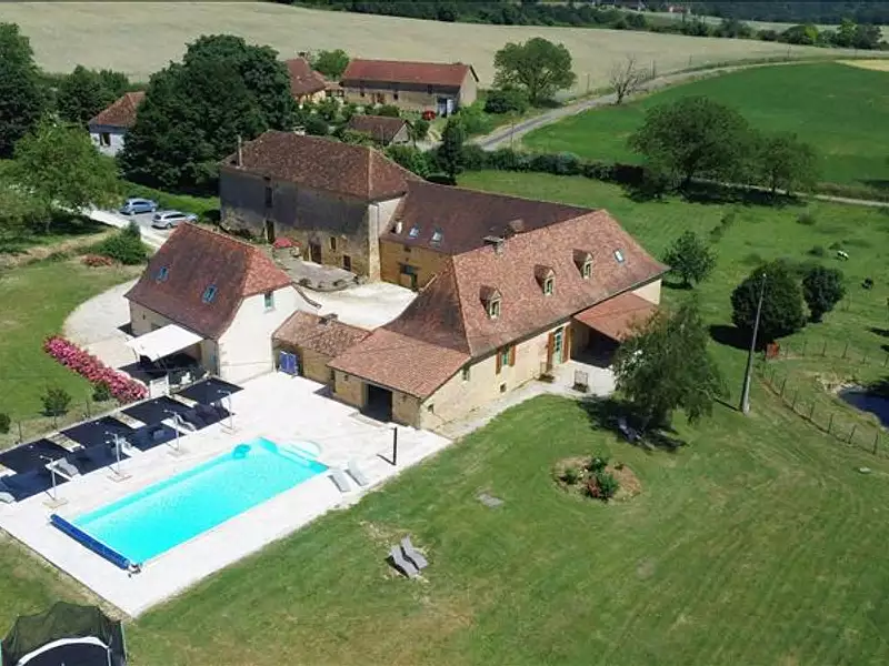 Maison, 730 m²