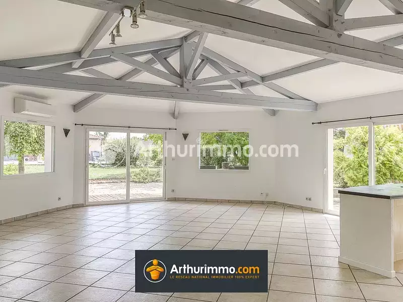 Maison, 176,42 m²