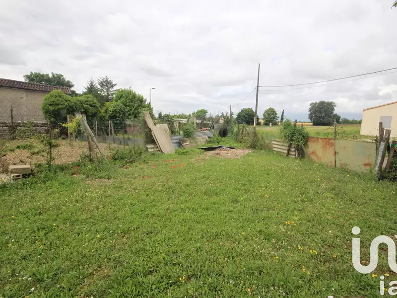 Terrain, 712 m²