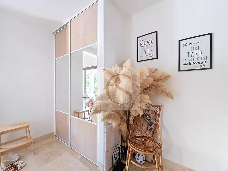 Maison, 180 m²
