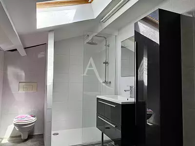 Maison, 250 m²