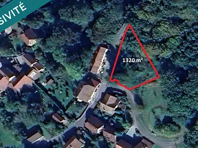 Terrain, 1 320 m²