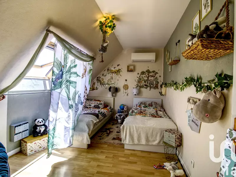 Maison, 160 m²