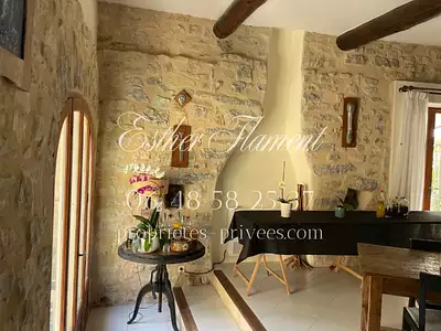 Maison, 242 m²