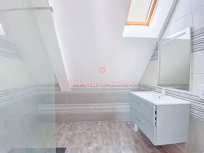 Maison, 195 m²