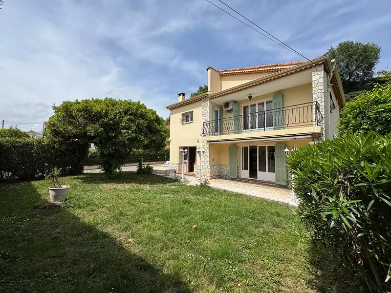Maison, 149 m²