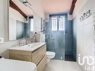 Maison, 196 m²