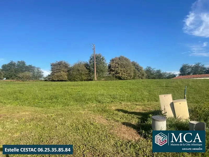 Terrain à bâtir, 849 m²