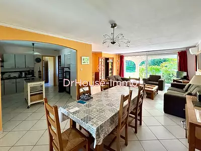 Maison, 175 m²