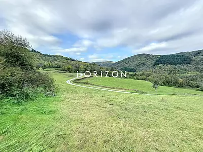 Terrain, 2 453 m²