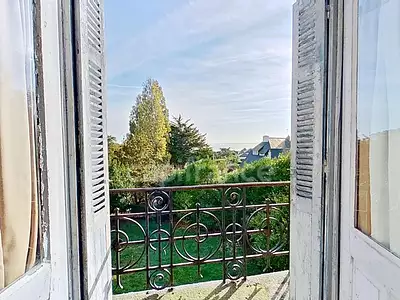 Maison, 259 m²