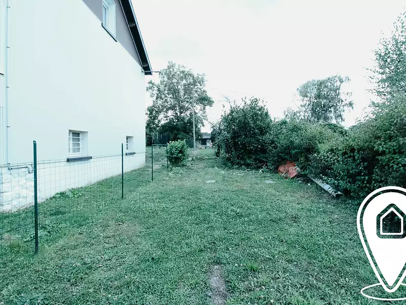 Terrain, 679 m²