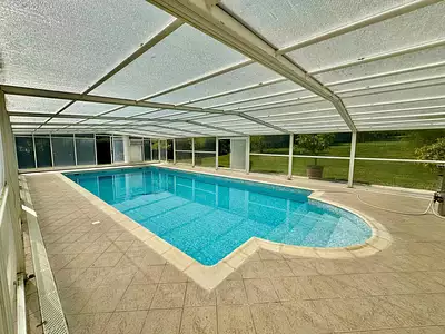 Maison, 335 m²
