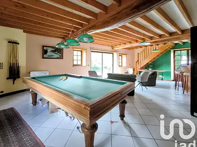 Maison, 230 m²