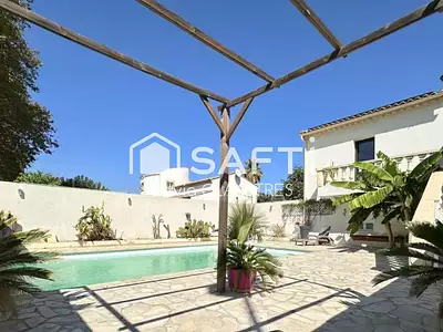 Maison, 353 m²