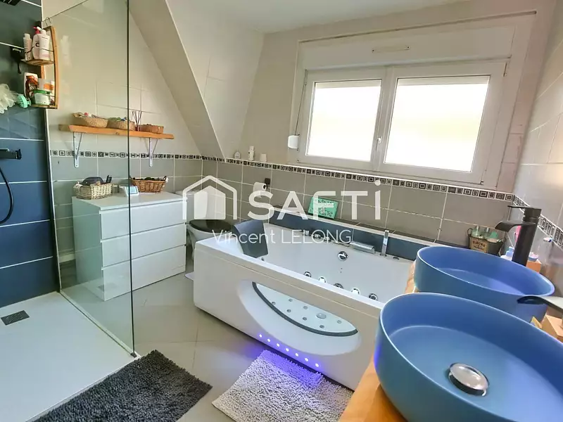 Maison, 136 m²