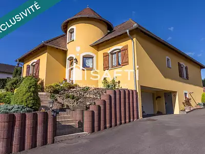 Maison, 240 m²