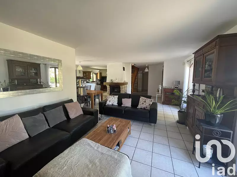 Maison, 163 m²