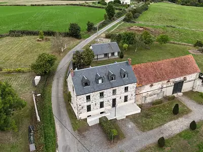 Maison, 240 m²