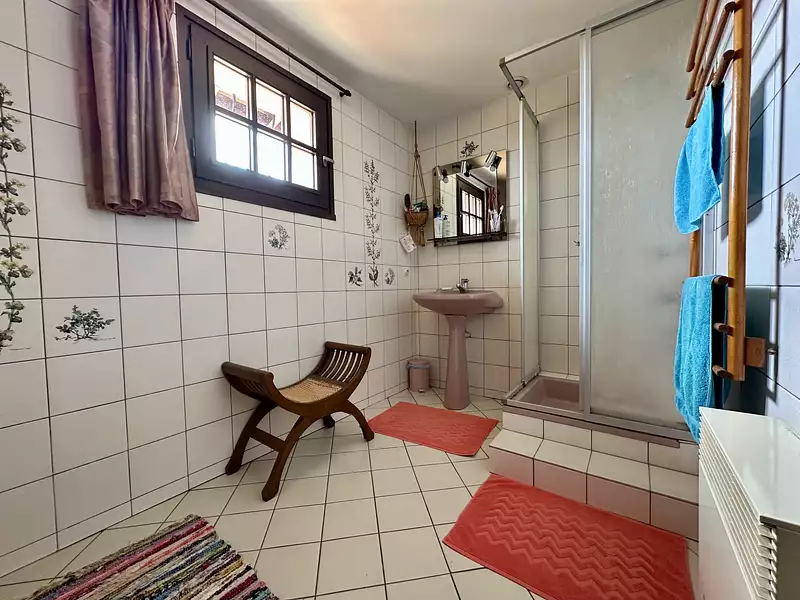 Maison, 170 m²