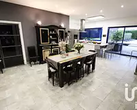 Maison, 565 m²