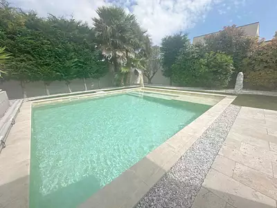 Maison, 156 m²