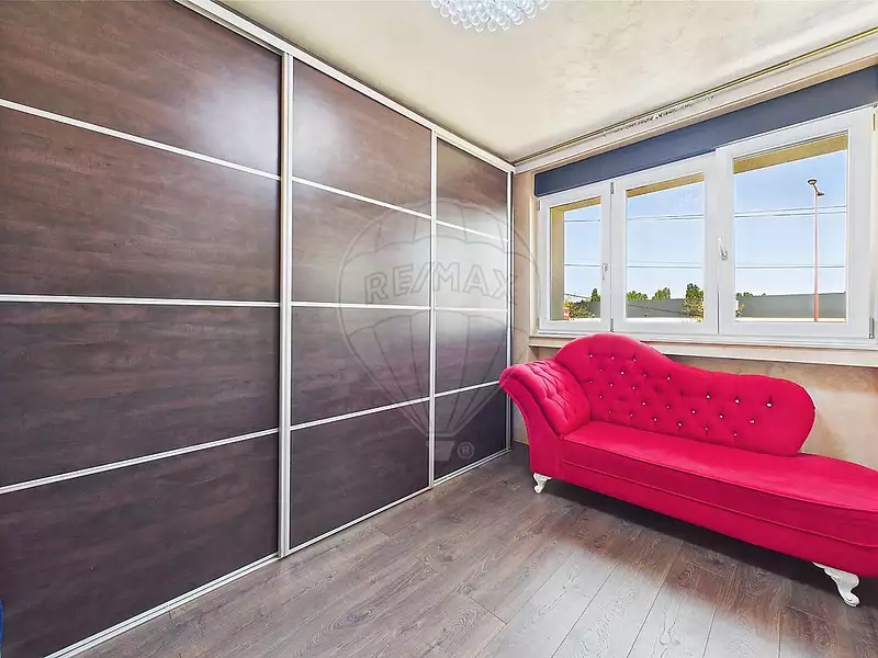 Maison, 255 m²