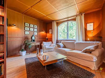 Maison, 242 m²