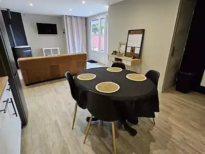 Maison, 210 m²