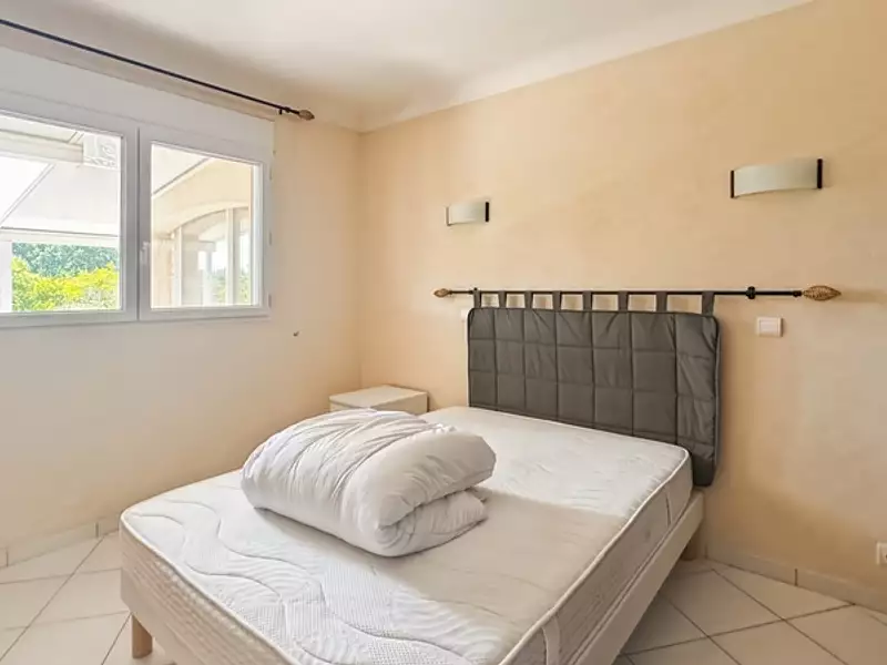 Maison, 184 m²