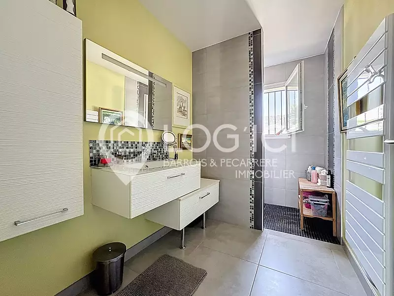 Maison, 115 m²