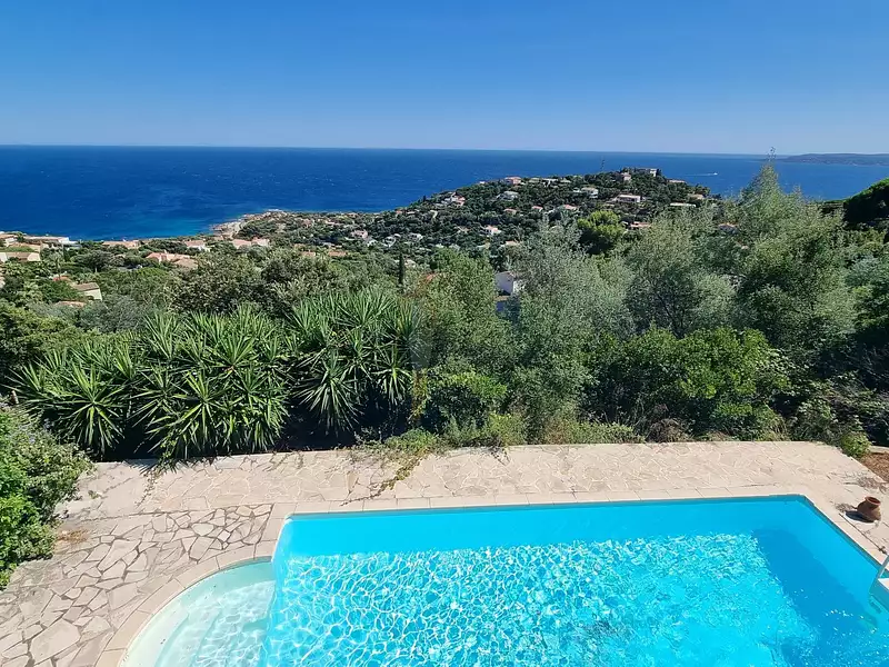Maison, 160 m²
