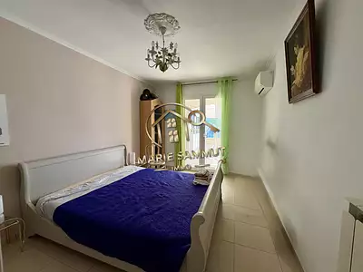 Maison, 180 m²