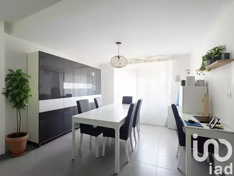 Maison, 111 m²