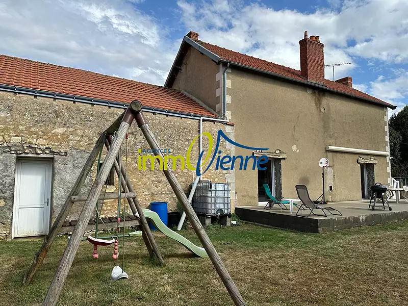 Maison, 96 m²