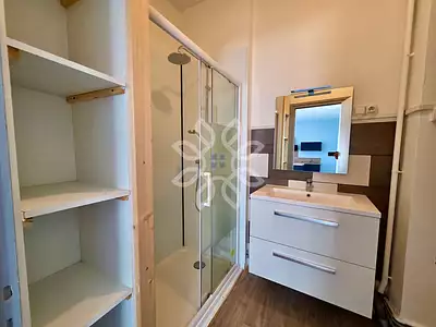 Immeuble, 380 m²