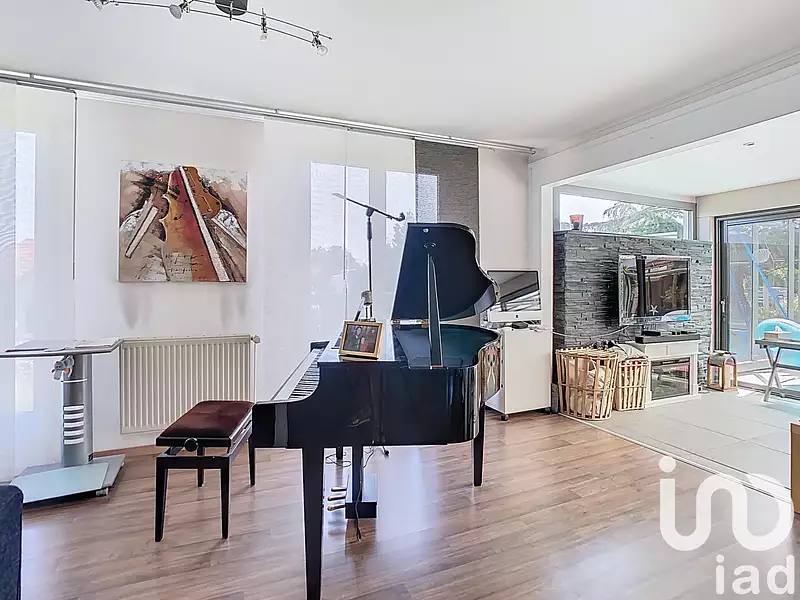 Maison, 179 m²